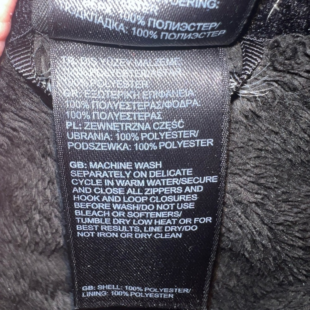 The North Face Women's Black Teddy Jacket - Picture 6 of 8